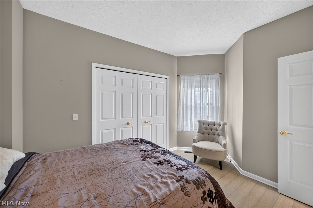 7390 Forest Cove Lane Northfield OH 44067