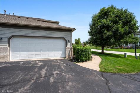 7390 Forest Cove Lane Northfield OH 44067