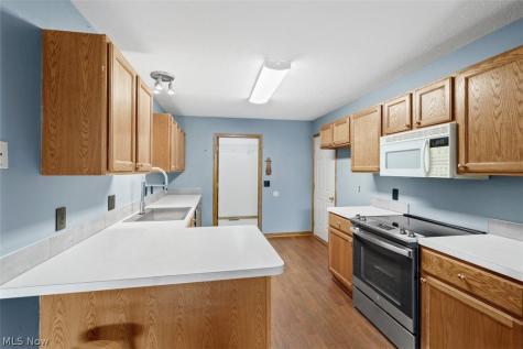 344 Greenbriar Drive Ravenna OH 44266