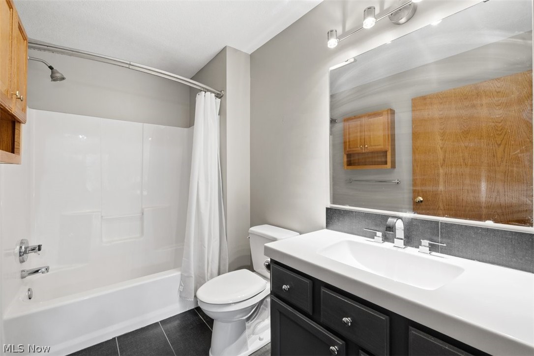 344 Greenbriar Drive Ravenna OH 44266