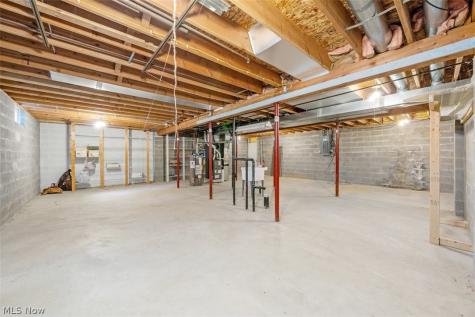 344 Greenbriar Drive Ravenna OH 44266