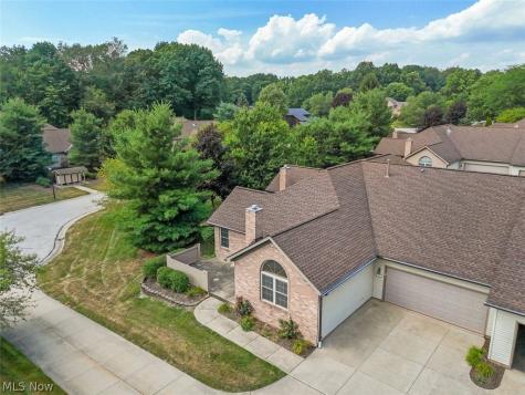344 Greenbriar Drive Ravenna OH 44266