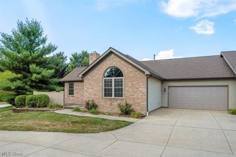 344 Greenbriar Drive Ravenna OH 44266