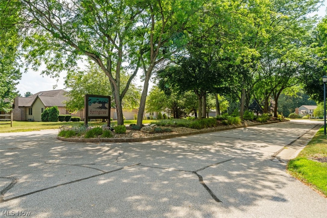 344 Greenbriar Drive Ravenna OH 44266