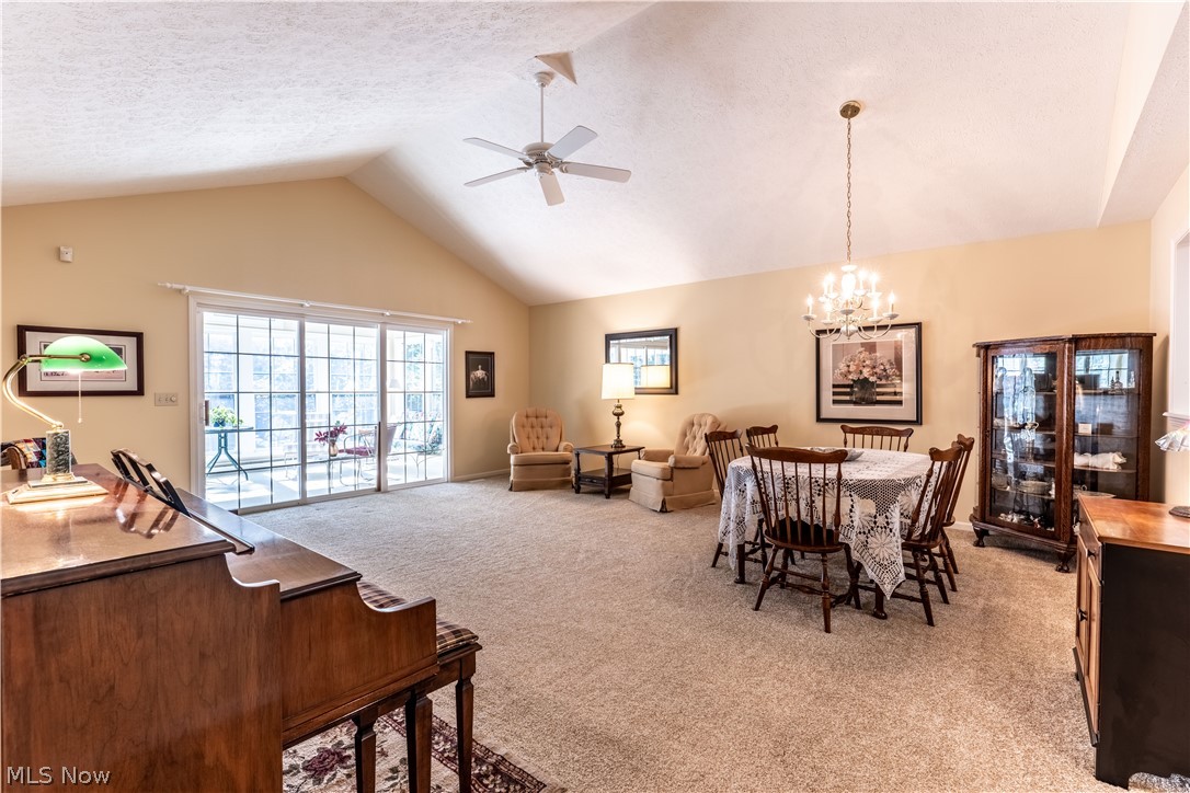 3852 Woodbury Oval Stow OH 44224