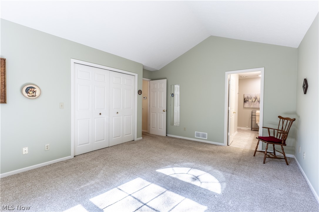 3852 Woodbury Oval Stow OH 44224