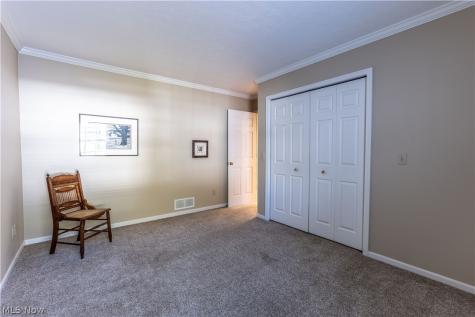 3852 Woodbury Oval Stow OH 44224