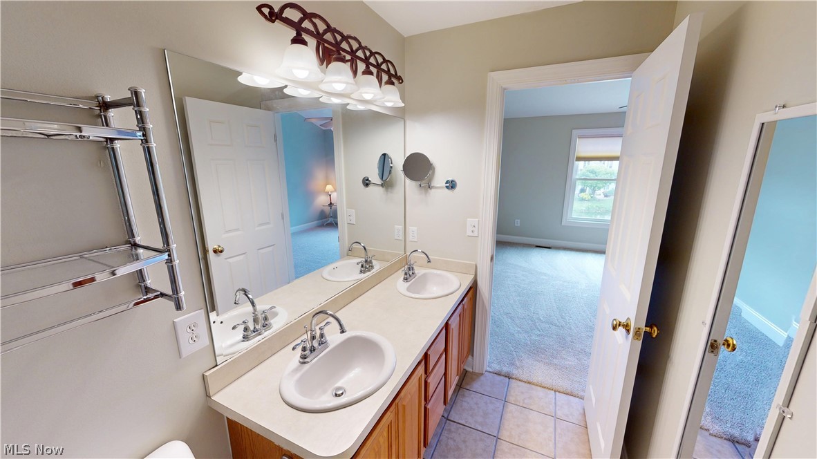 897 Stonewater Drive Kent OH 44240