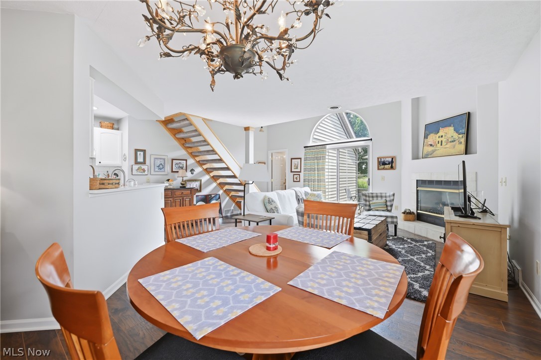 211 S Aspen Court Warren OH 44484