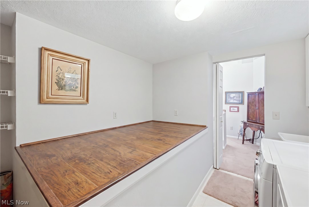 211 S Aspen Court Warren OH 44484