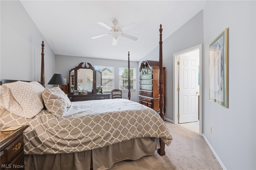 211 S Aspen Court Warren OH 44484