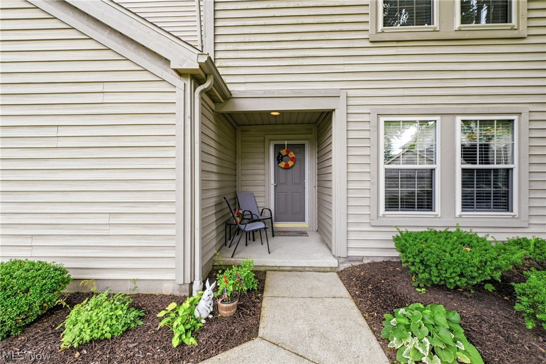 211 S Aspen Court Warren OH 44484