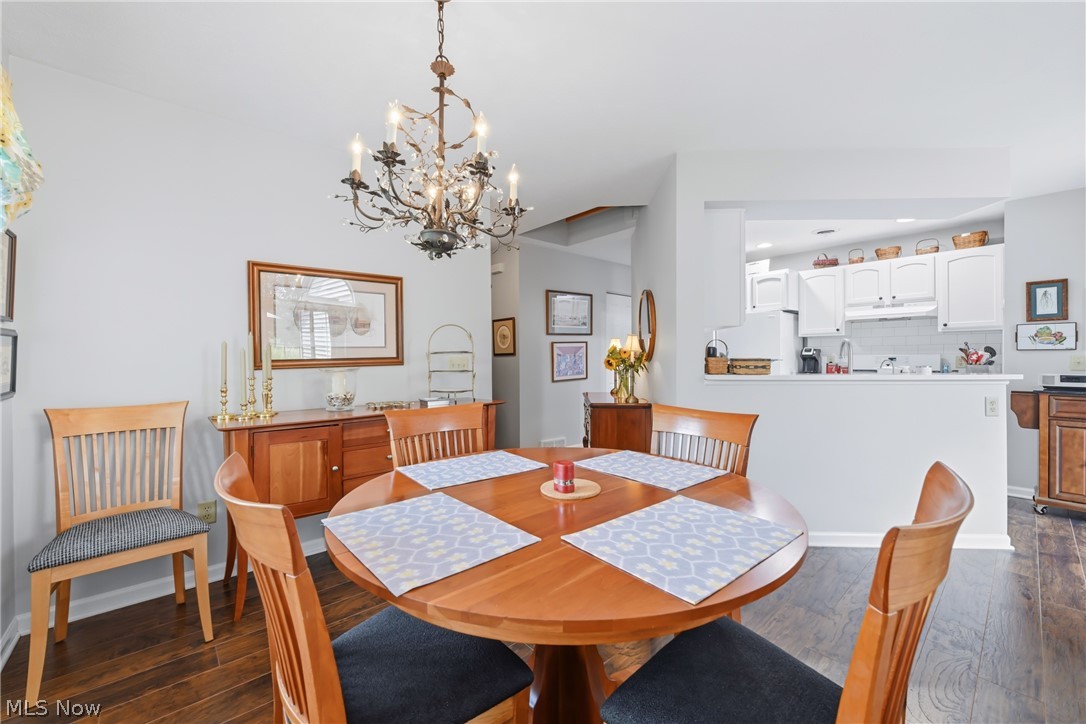 211 S Aspen Court Warren OH 44484