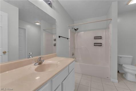 4215 Jennings Ridge Drive Cleveland OH 44109