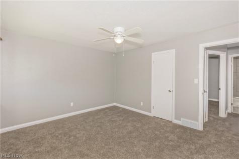 1532 Severn Lane Wickliffe OH 44092
