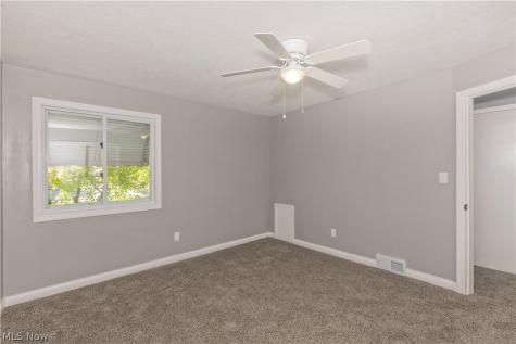 1532 Severn Lane Wickliffe OH 44092