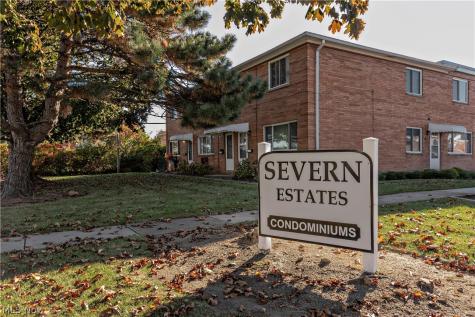 1532 Severn Lane Wickliffe OH 44092