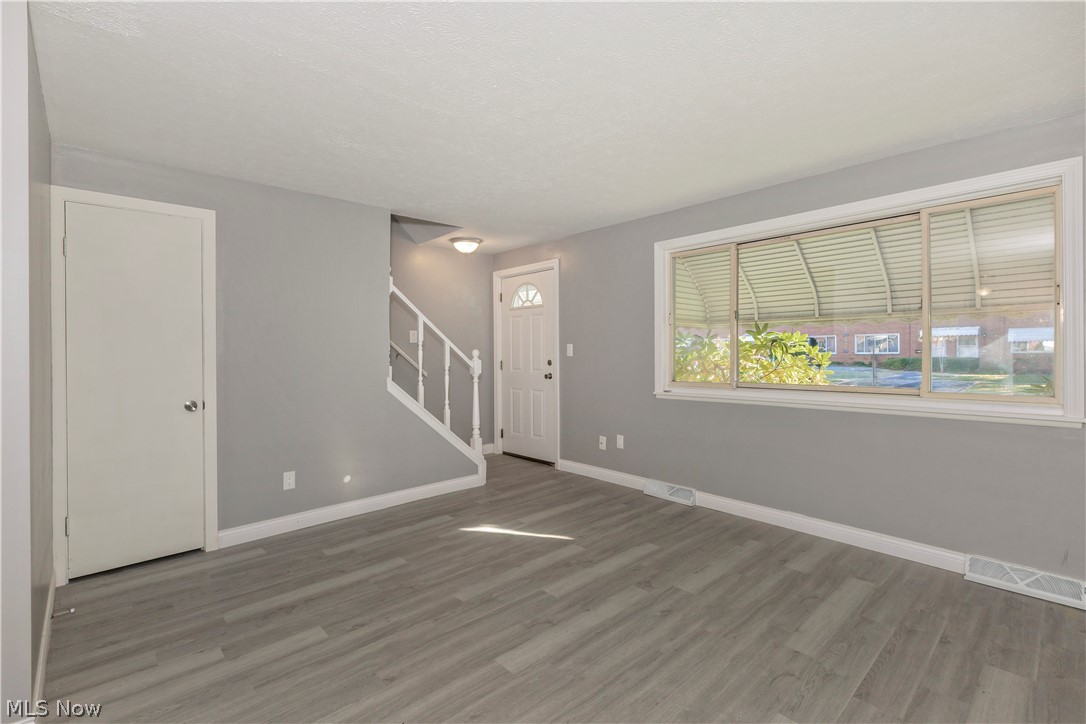 1532 Severn Lane Wickliffe OH 44092