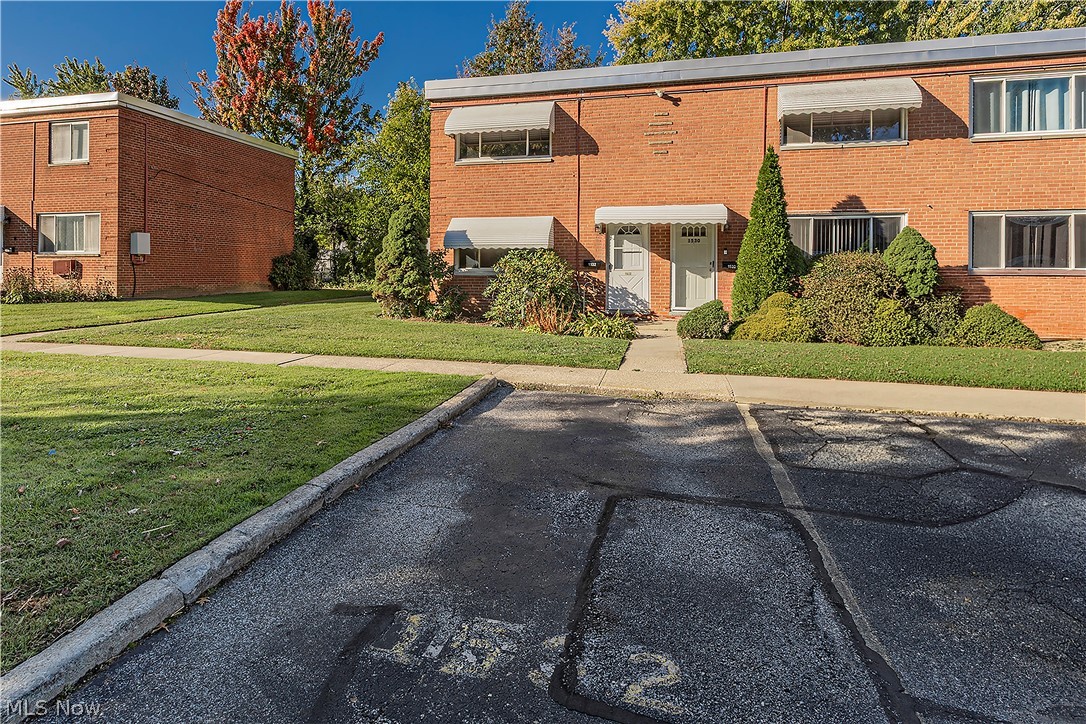1532 Severn Lane Wickliffe OH 44092