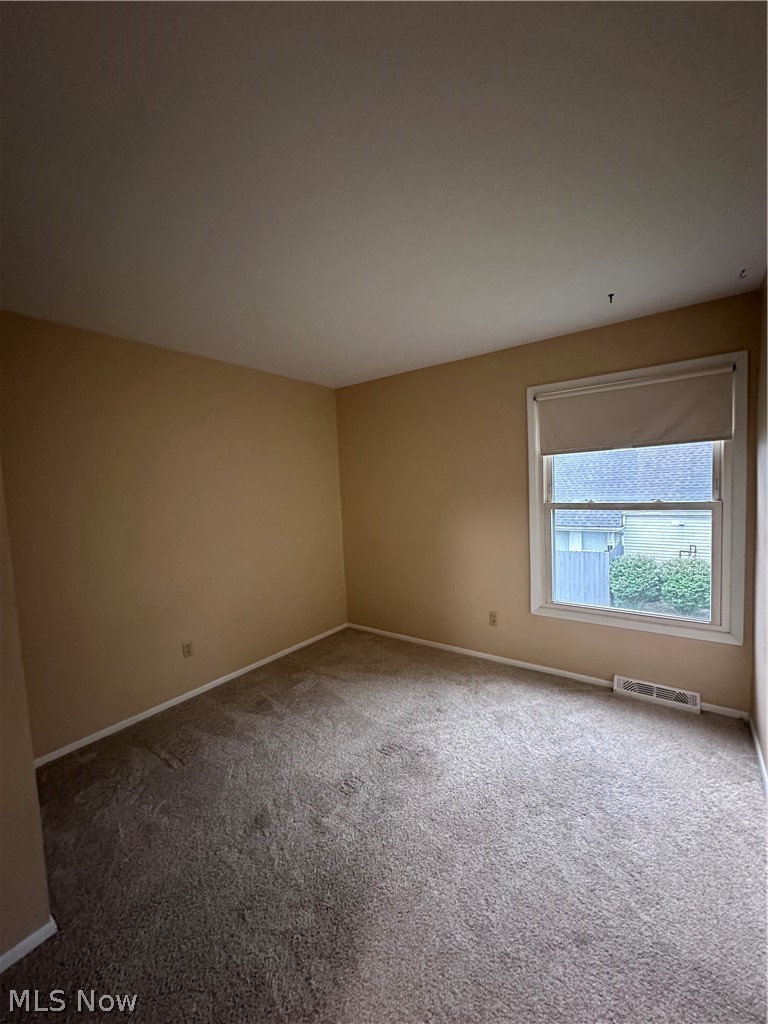 2802 Ivy Hill Circle Cortland OH 44410