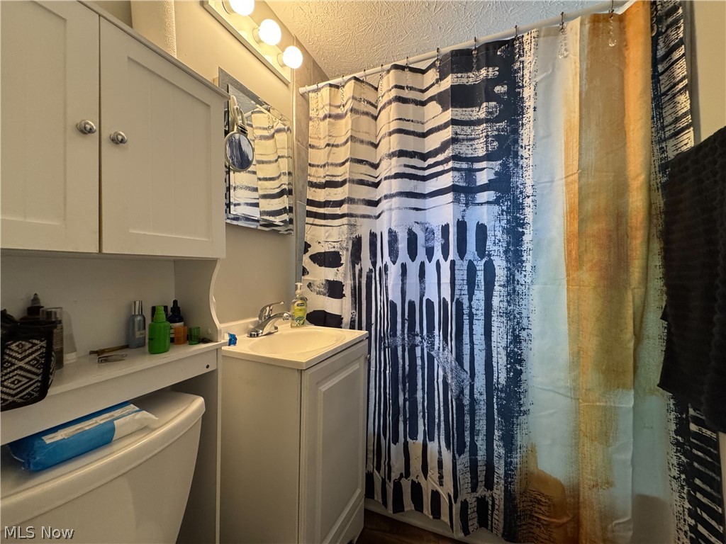 1543 Babbitt Road Euclid OH 44132