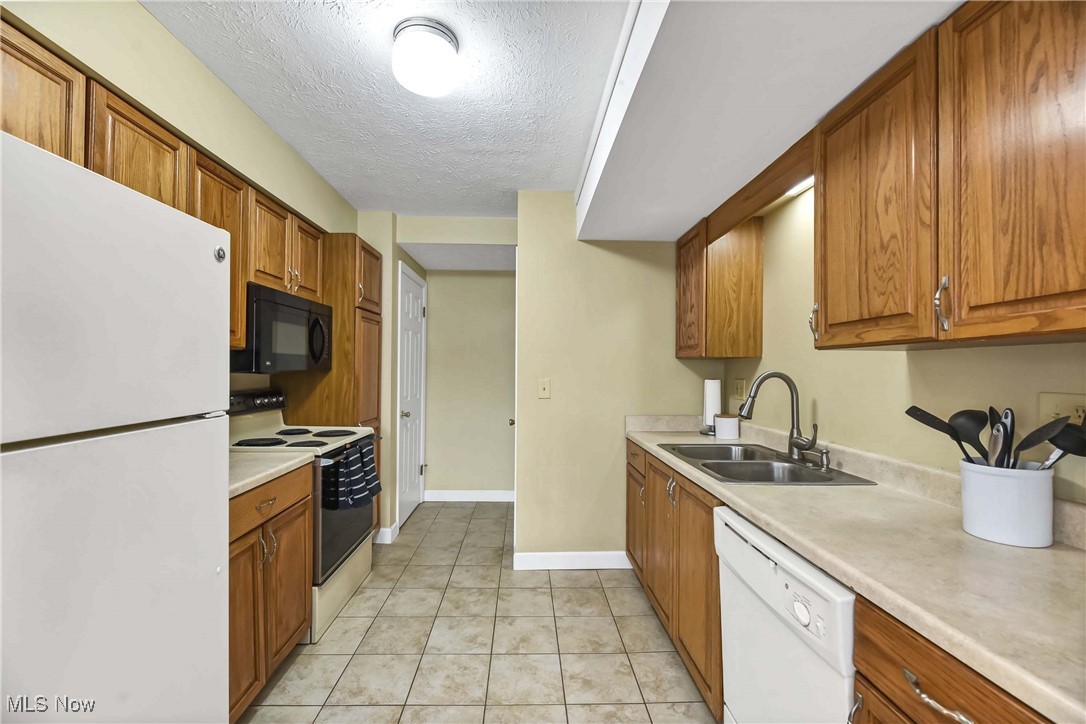 22236 River Walk Road Rocky River OH 44116