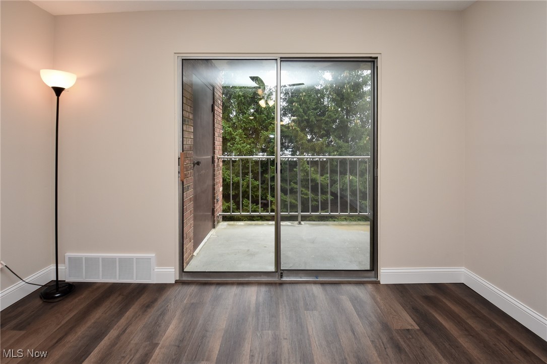 4187 Columbia Road North Olmsted OH 44070