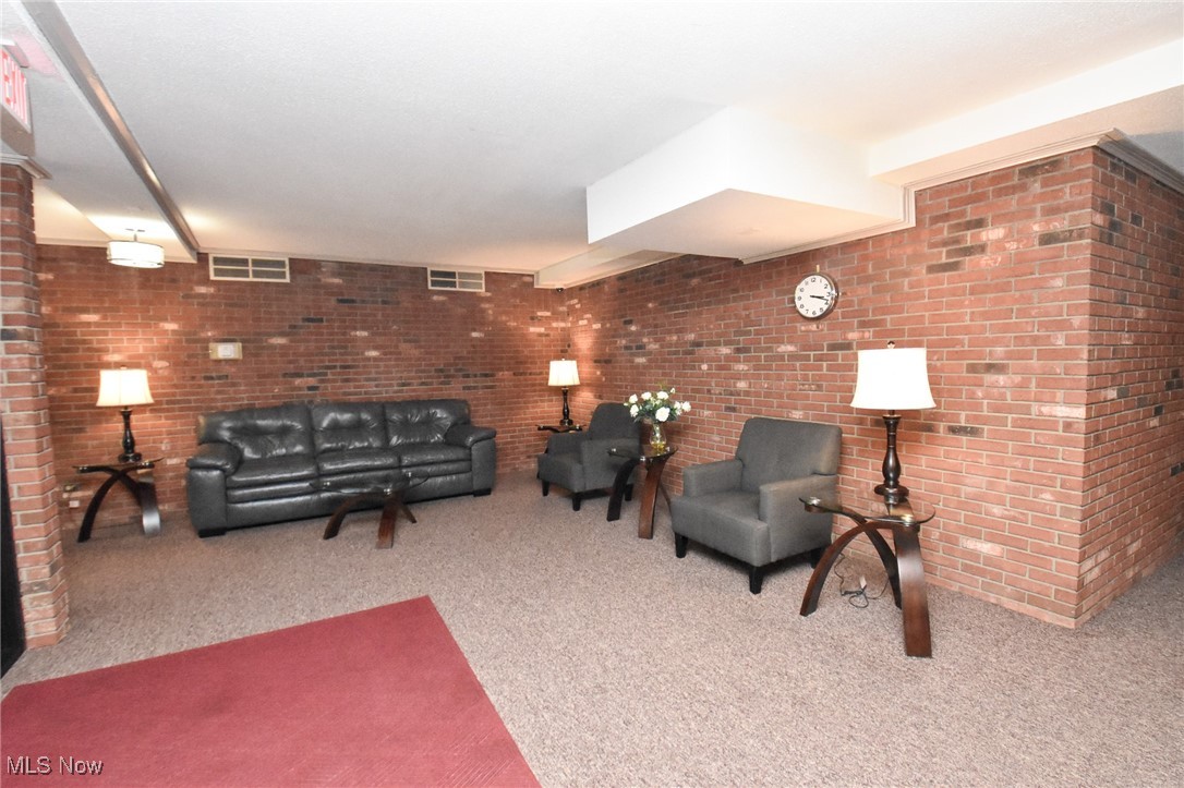 4187 Columbia Road North Olmsted OH 44070