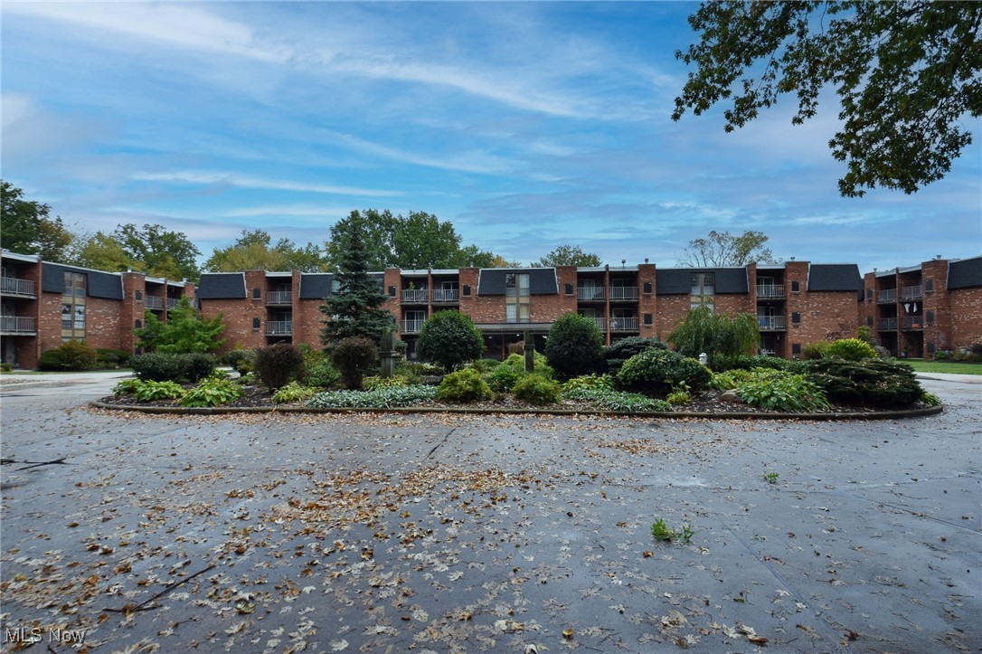 4187 Columbia Road North Olmsted OH 44070