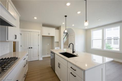 769 Rock Harbor Avon Lake OH 44012