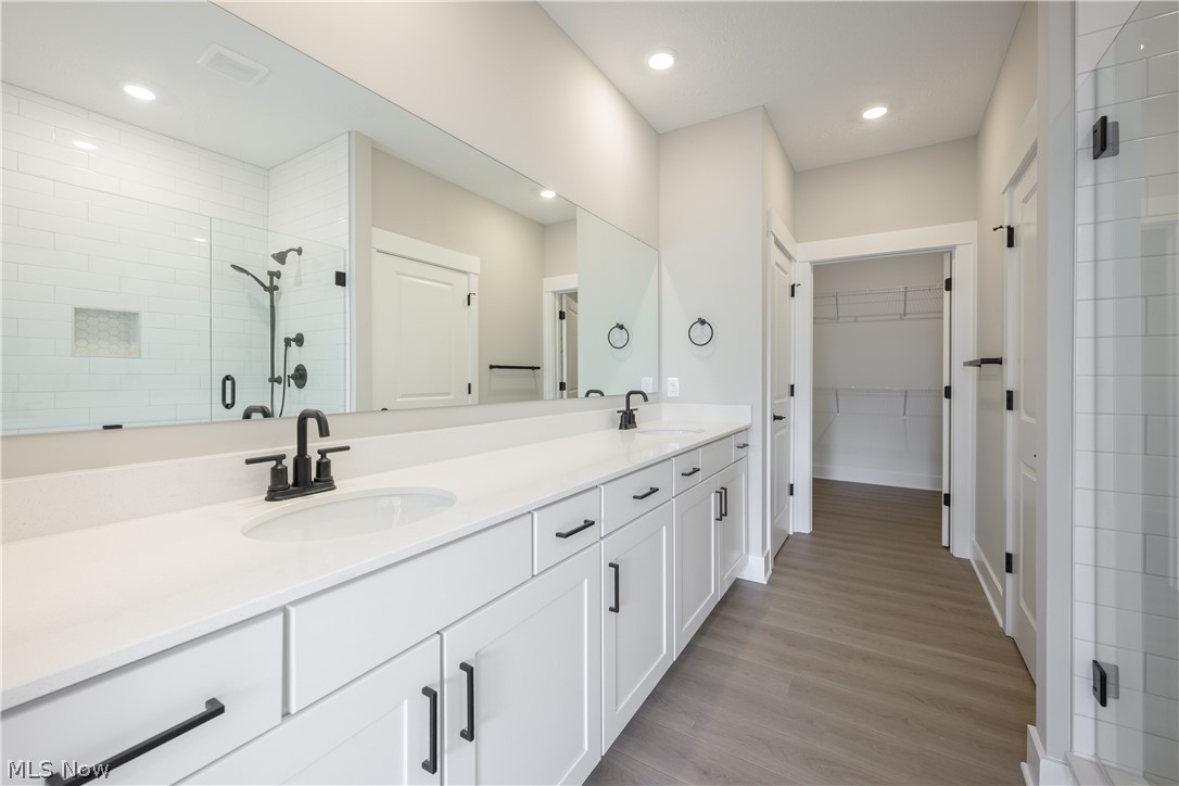 769 Rock Harbor Avon Lake OH 44012