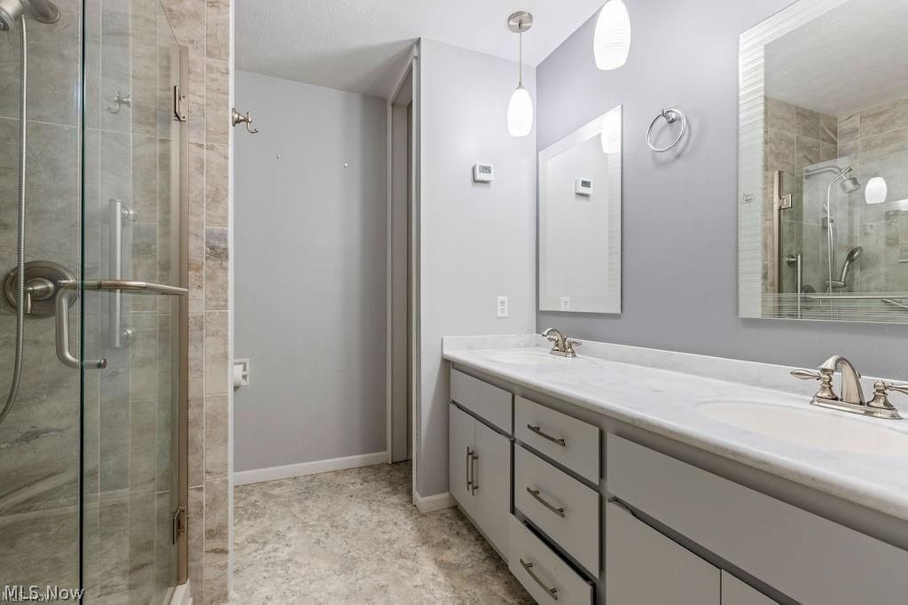 22146 Meadownorth Court Strongsville OH 44149
