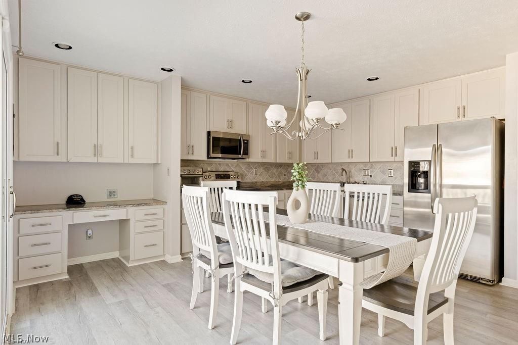 22146 Meadownorth Court Strongsville OH 44149