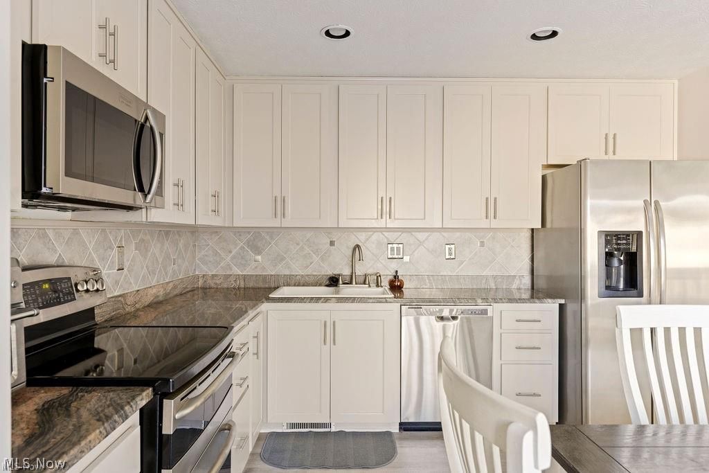 22146 Meadownorth Court Strongsville OH 44149
