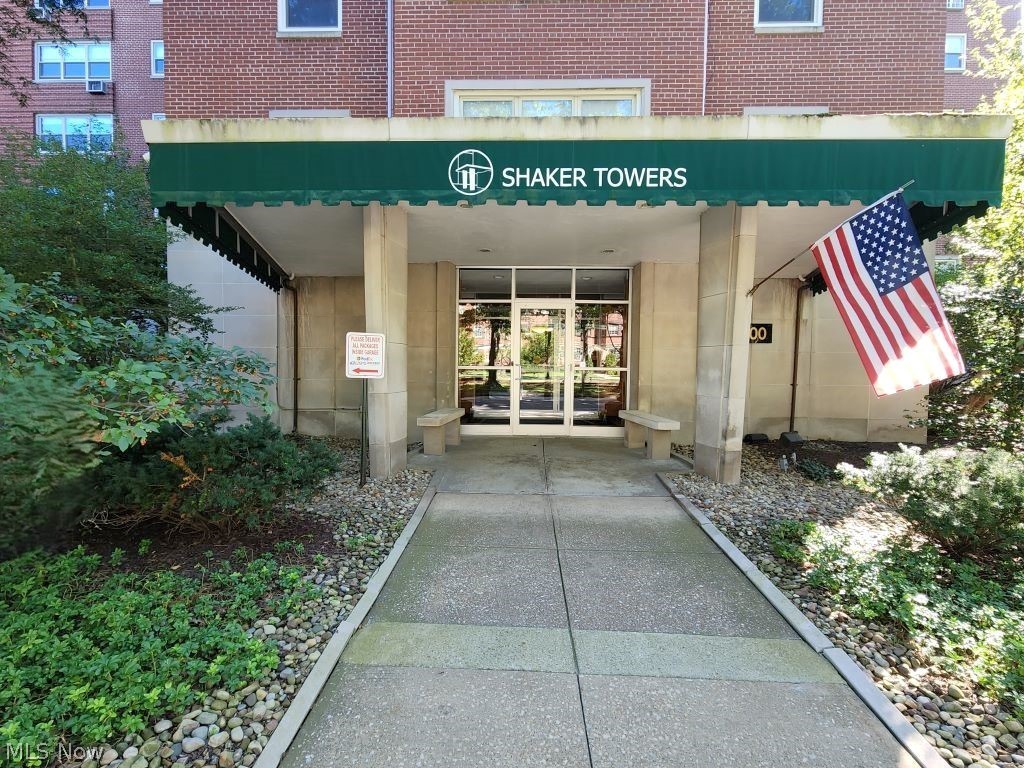 13800 Shaker Boulevard Cleveland OH 44120