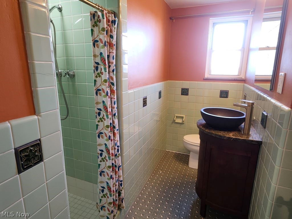 13800 Shaker Boulevard Cleveland OH 44120