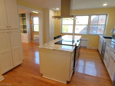 13800 Shaker Boulevard Cleveland OH 44120