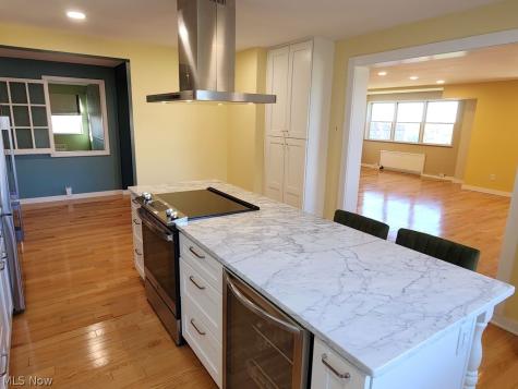 13800 Shaker Boulevard Cleveland OH 44120