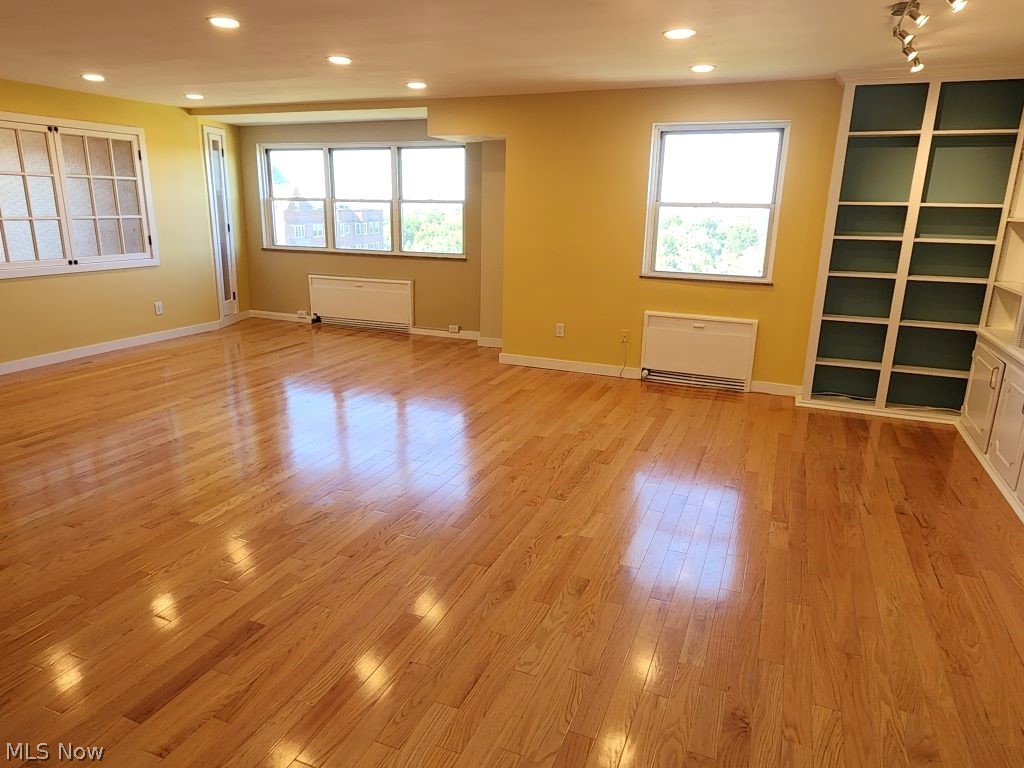 13800 Shaker Boulevard Cleveland OH 44120