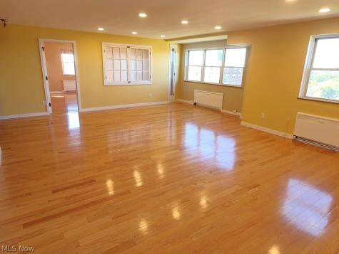 13800 Shaker Boulevard Cleveland OH 44120