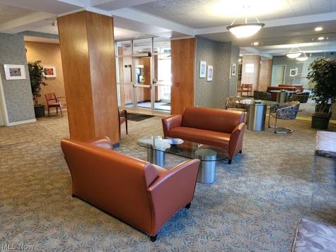 13800 Shaker Boulevard Cleveland OH 44120