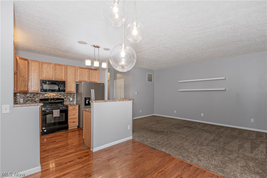 1344 Wellingshire Circle Cuyahoga Falls OH 44221