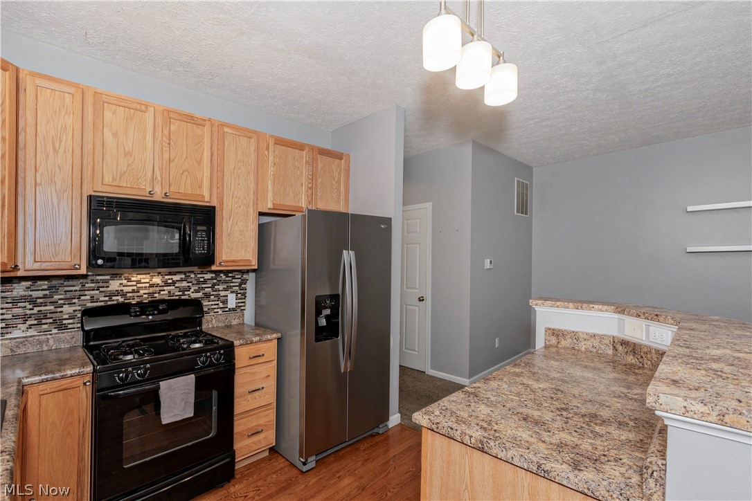 1344 Wellingshire Circle Cuyahoga Falls OH 44221