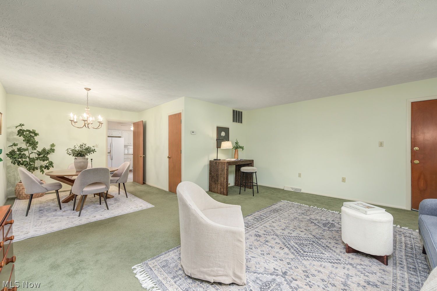 2847 Pease Drive Rocky River OH 44116