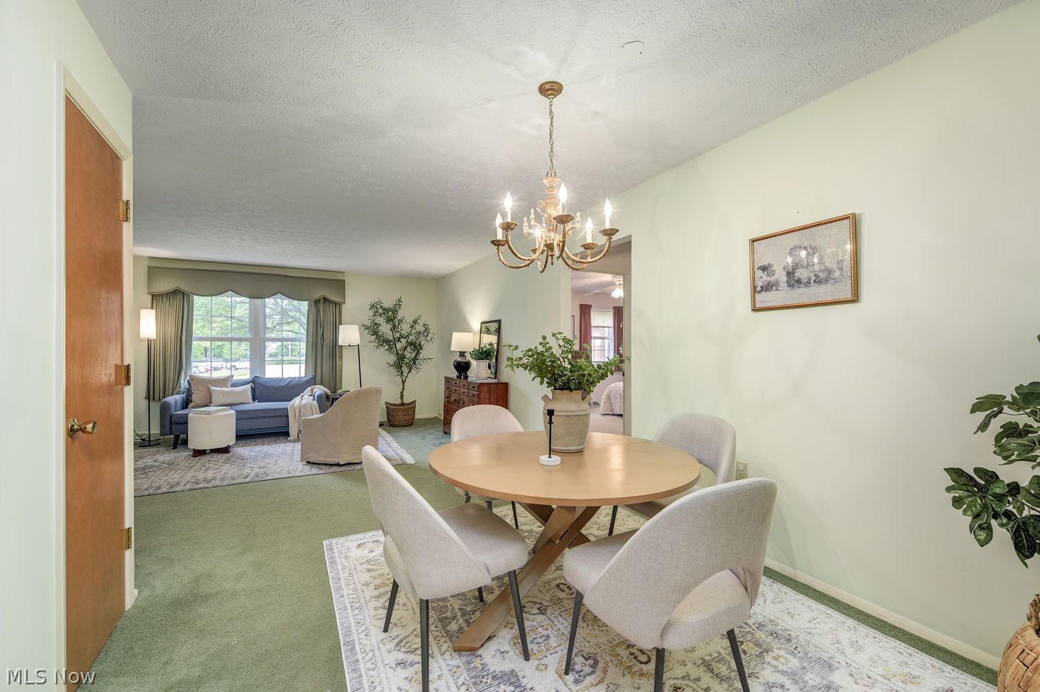 2847 Pease Drive Rocky River OH 44116