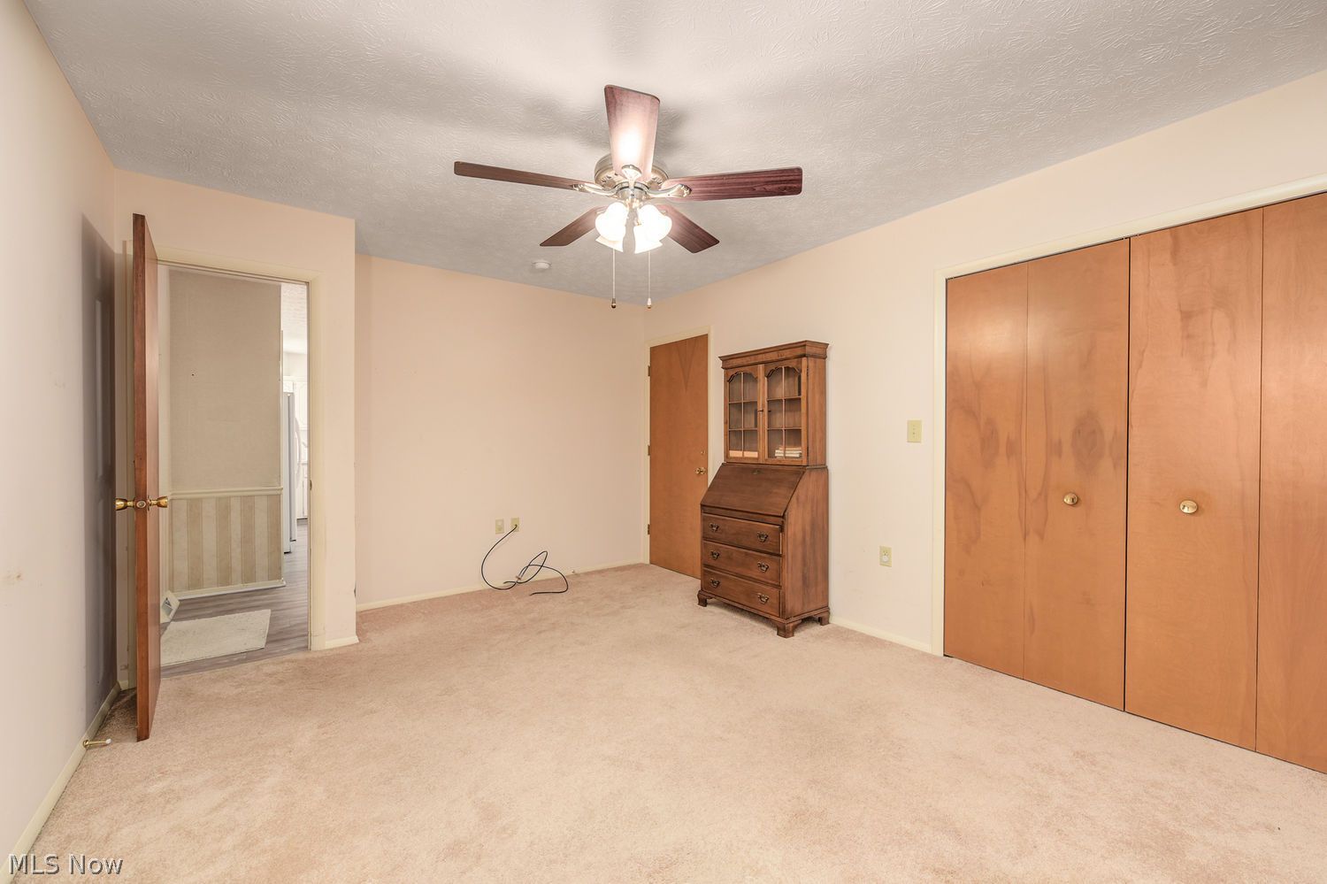 2847 Pease Drive Rocky River OH 44116