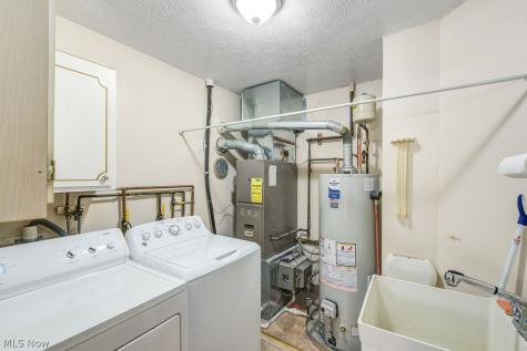 2847 Pease Drive Rocky River OH 44116