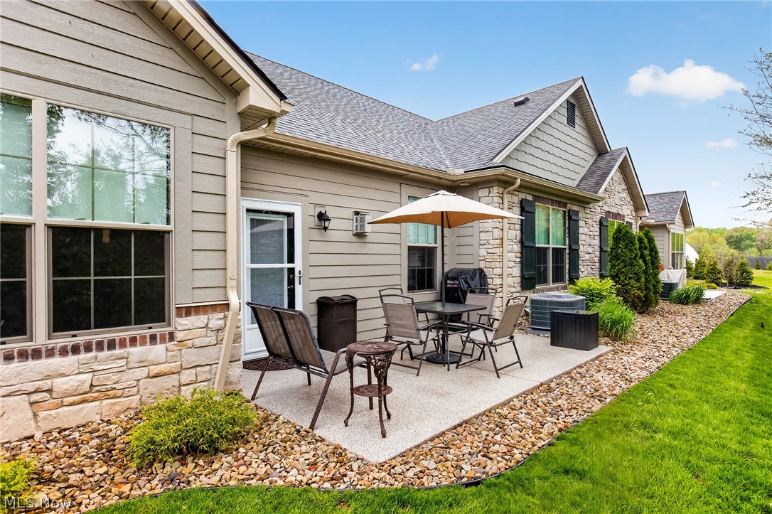 9264 Sharrott Road Poland OH 44514