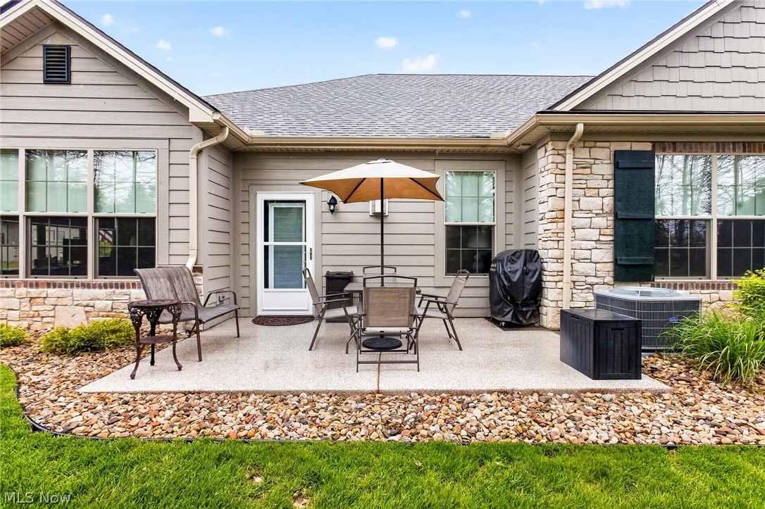 9264 Sharrott Road Poland OH 44514