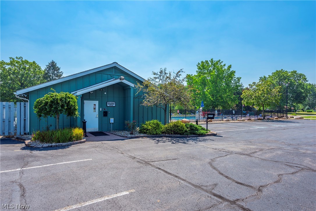 32665 Willow Brook Lane North Ridgeville OH 44039